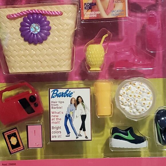 Vintage Barbie Fun Activity Fashion Avenue Accessory Pack – New Sealed - Picture 5 of 5
